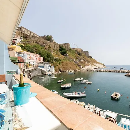 La Cupola Blu Procida